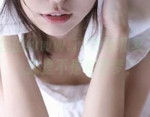 奇怪的www.17地址和夏天的香气，我是不是在做梦？