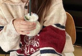 传送门打开了，欢迎进入17c吃瓜：酸甜苦辣都有哦