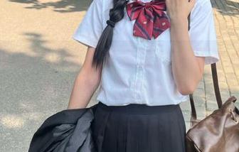 17吃瓜苹果版，别盯着点心，快来这儿优雅爆料！