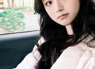 登录51吃瓜，让国产黑料为你的生活加点儿“黑暗幽默”，不太过分吧？