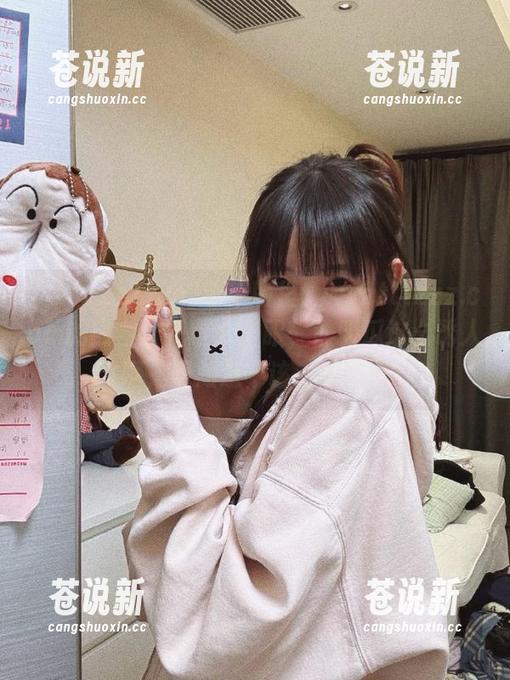 tttzzz.com 苹果版里www.tttzzz.com的内容让我瞪大了眼,谁叫瓜这么诱人呢,明知道不该深陷啊…