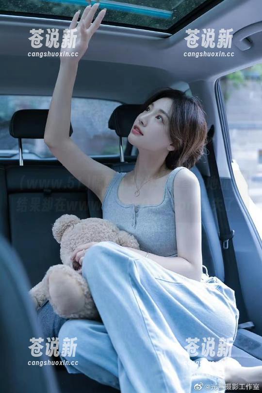 www.51 隔壁小猫说她要查个地址,结果却在www.51cg015.com迷失了...