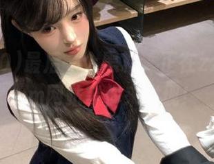 最后一个黑料，正在zztt10.ccm网站等你来发现！