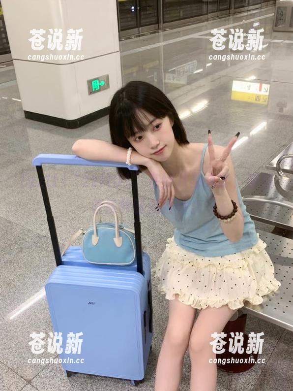 zztt “zztt01”在线八卦来了,穿插着各种暗潮涌动。