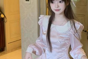 谁说下载吃瓜网只为八卦？登录后才是“游戏”开始！