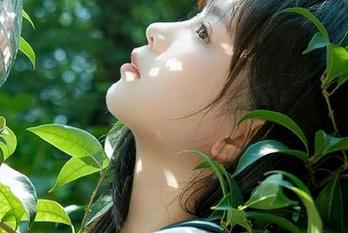 打开zzzttt03黑料不打烊导航，体验一下那种“我不该看这入口”，但又忍不住的心情。