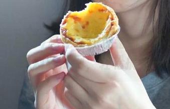 总是在线观看流量不够？果断下载黑料吃瓜网，轻松搞定一切！