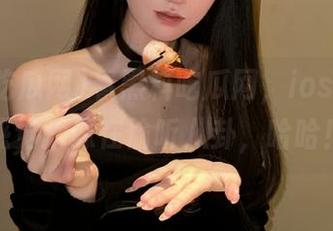 看黑料吃瓜网，ios设备上感觉就像在偷听八卦，哈哈！