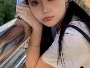 下载黑料社，观看时光飞逝，感觉自己变成了侦探呢！