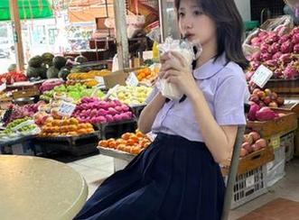 观看各种“黑料”风格的网站，唉，有些甚至比黑料网还要带劲！