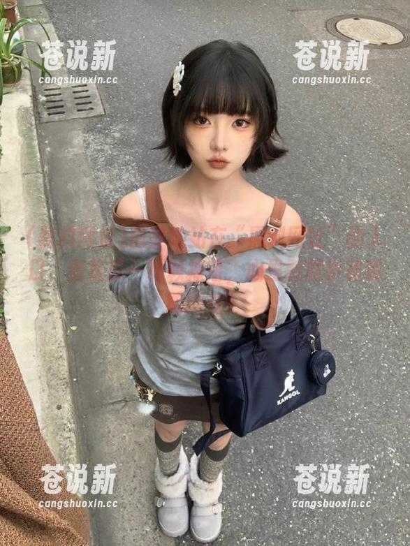 黑料网址 静静地站在“黑料网址”的入口,看着瓜一颗颗掉落,心里默默祈祷我能抓住!