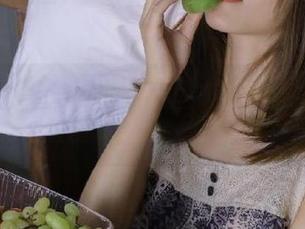 喜欢跟风的小伙伴该关注“黑料网址”最新动态了，看瓜又要开吃！