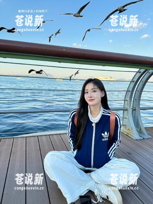黑料老司机 黑料老司机在网页上晒瓜,感觉自己成了专业吃货